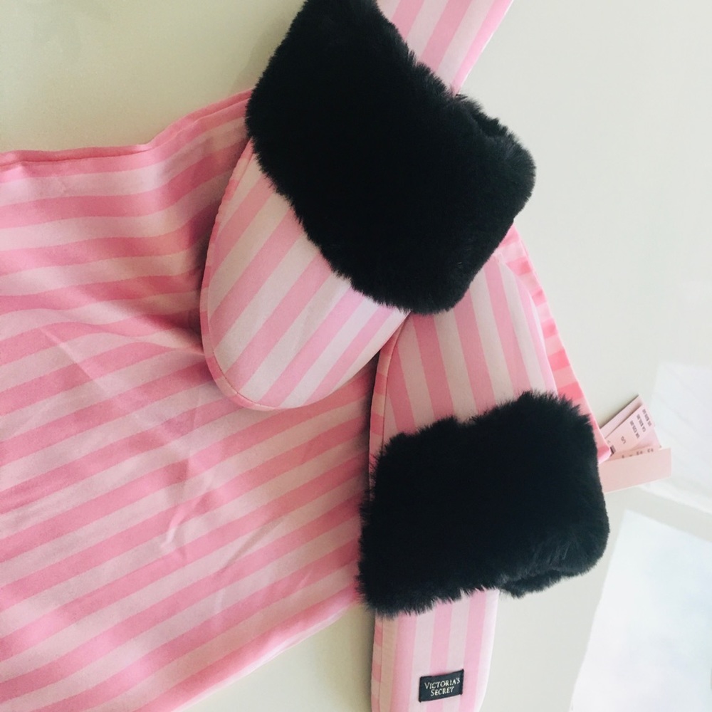 Victoria's Secret Bedroom Slippers House Shoes S - Picture 4 of 11